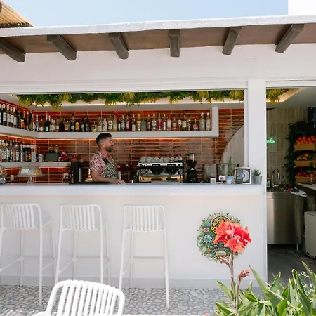 Πανσιόν Eleni